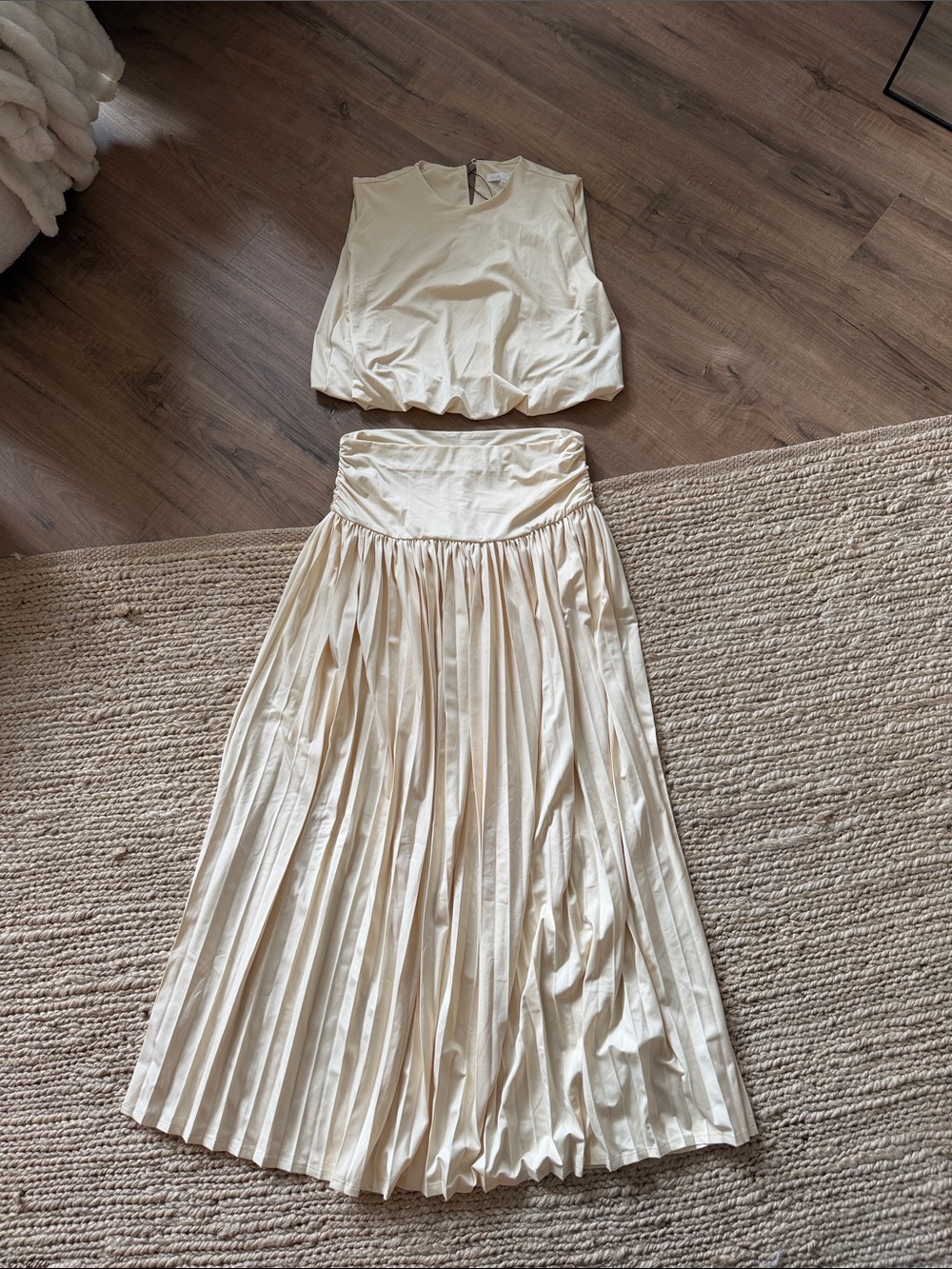 Cream Pleated Maxi Skirt Set